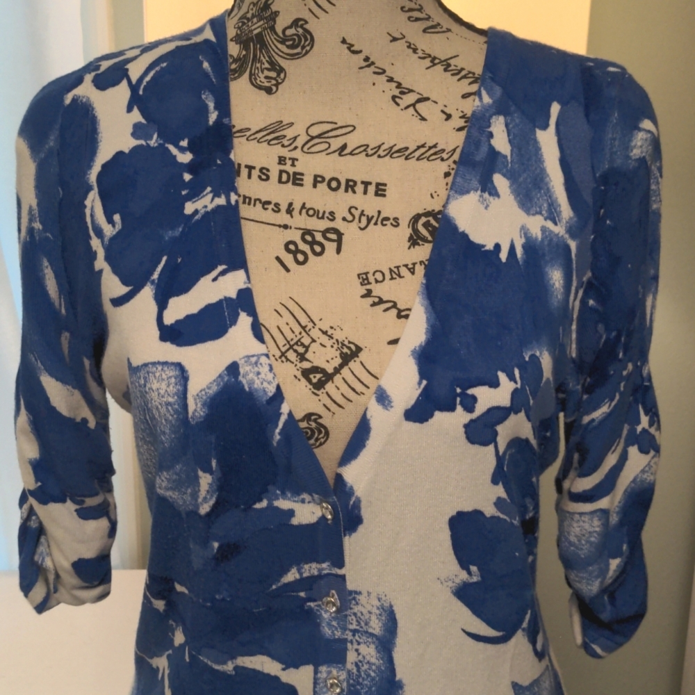 INC, light weight sweater, small. - Picture 2 of 5